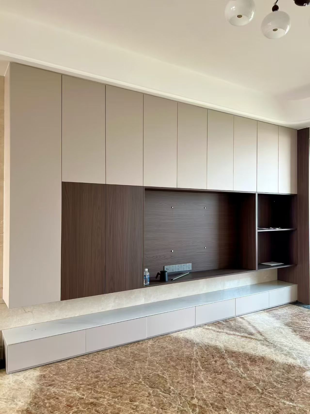 TV cabinet